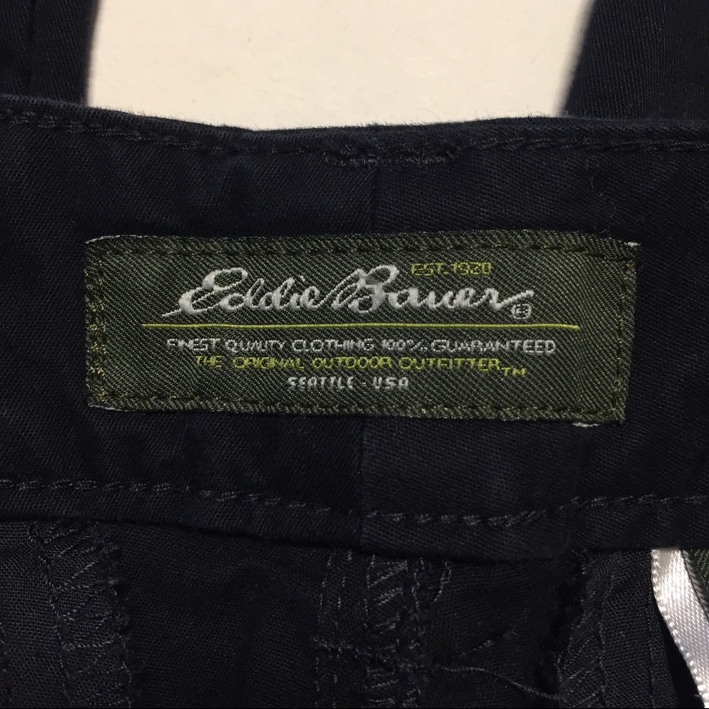 Eddie Bauer Women’s Cropped Pants - Picture 4 of 7